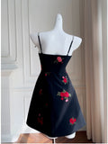 Niulatu A Line Spaghetti Straps Short Black Satin Floral Homecoming Dresses Birthday Outfit HZ1110