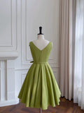 Niulatu A line Straps Green Short Homecoming Dresses Birthday Outfit HZ1110
