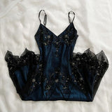 Niulatu A Line Spaghetti Straps Beads Black Chiffon Prom Dress With Ruffles HZ1110