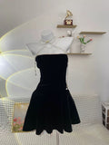 Niulatu A Line Strapless Black Velvet Birthday Outfits Short Homecoming Dress HZ1110