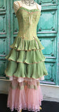Niulatu Ball Gown Spaghetti Straps Green Lace Prom Dresses Evening Gowns With Layers Ruffles HZ1110