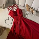 Niulatu A Line Spaghetti Straps Red Knee Length Prom Dresses Wedding Guest Dress HZ1110