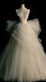 Niulatu Ball Gown Square Neckline Tulle Ivory Long Wedding Dresses With Lace HZ1110