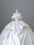Niulatu Ball Gown Off The Shoulder White Short Sleeves Floral Satin Wedding Dresses With Ruffles HZ1110