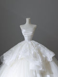 Niulatu Ball Gown Strapless White Sleeveless Lace Satin Wedding Dresses With Ruffles HZ1110