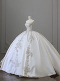 Niulatu Ball Gown Strapless White Lace Satin Long Wedding Dresses Brides Dress S3811