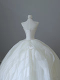 Niulatu Ball Gown Strapless Tulle White Long Wedding Dresses Brides Dress S3814