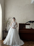 Niulatu Ball Gown Halter White Tulle Lace With Veil Gloves Long Wedding Dresses HZ1110
