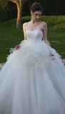 Niulatu Elegant Ball Gown Strapless Satin Tulle Long Wedding Dresses HZ1110