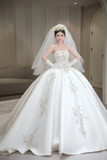 Niulatu Ball Gown Strapless Satin Beaded With Gloves and Veil Long Wedding Dresses HZ1110