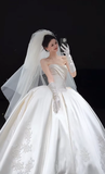 Niulatu Ball Gown Strapless Satin Applique With Veil Gloves Long Wedding Dresses HZ1110