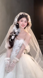 Niulatu Ball Gown Off The Shoulder Tulle Applique With Veil Gloves Long Wedding Dresses HZ1110