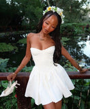 Niulatu White A Line Strapless Satin Short Homecoming Dress 20th Birthday Outfits HZ1110