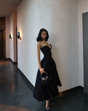 Niulatu A Line Strapless Black Satin Long Prom Dresses Formal Dress HZ1110