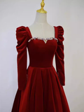 Niulatu A line Long Sleeves Velvet Long Red Prom Dresses HZ1110