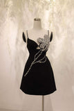 Niulatu A line Spaghetti Straps Short Birthday Outfits Black Homecoming Dress HZ1110