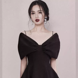 Niulatu A line Spaghetti Straps Black Satin Birthday Outfit Homecoming Dresses HZ1110