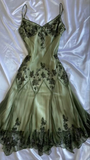 Niulatu Green Spaghetti Straps Beaded Prom Dress HZ0113