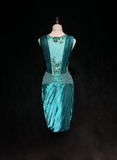 Vintage Sheath V Neck Green Satin Mother Of Bride Dress Party Gown Knee Length For Summer Women HZ1214