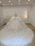 Romantic Bridal Gown Ball Gown Scoop Neck White Lace Long Wedding Dresses Minimalist Bridal Gowns HZ1214