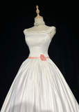 Vintage Bridal Gown Ball Gown Square Neck Sleeveless Satin Beads Long White 70s Wedding Dresses Elegant Bridal Gowns HZ1214