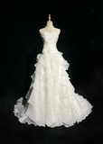 Unique Bridal Gown Ball Gown Strapless Lace Sleeveless White 50s Wedding Dresses Modest Bridal Gowns HZ1214
