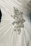 Vintage Bridal Gown A line Sweetheart Sleeveless Silver Beads Long Slit White 70s Wedding Dresses Elegant Bridal Gowns HZ1214