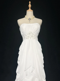 Retro Bridal Gown 1960s A line Strapless Sleeveless Chiffon Pleated Beads Long White Wedding Dresses Elegant Bridal Gowns HZ1214