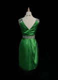 Vintage Sheath V Neck Green Satin Mini Short Formal 8th Grade Homecoming Dresses Summer Middle School Hoco Dress 20th Birthday Outfits HZ1214