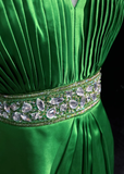 Vintage Sheath V Neck Green Satin Mini Short Formal 8th Grade Homecoming Dresses Summer Middle School Hoco Dress 20th Birthday Outfits HZ1214
