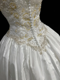 Unique Bridal Gown Ball Gown Off The Shoulder White Short Sleeves Lace Wedding Dresses Vintage 80s Wedding Gowns HZ1214