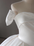 Princess Bridal Dress Ball Gown Off The Shoulder Satin Wedding Dress With White Short Sleeves Wedding Dresses Modest Wedding Gowns HZ1214