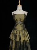 Vintage Ball Gown Spaghetti Straps Olive Green Taffeta Knee Length Formal 8th Grade Homecoming Dresses Middle School Prom Dress Hoco Outfits HZ1214
