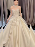 Niulatu Wedding Gown Bridal Dress Ball Gown Strapless Wedding Dress White Lace Appliques Wedding Dresses Modest Wedding Gowns HZ1214