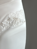 Niulatu Wedding Dress Ball Gown Strapless Satin White Sleeveless Long Wedding Dresses Bridal Gowns HZ1214