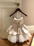 Niulatu Ball Gown Strapless White Satin Formal 8th Grade Homecoming Dresses Middle School Short Cocktail Gowns Graduation Dress Hoco Outfits HZ1214