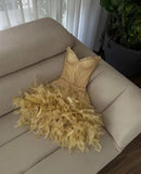Niulatu Sheath Sweetheart Gold Sequin Beads Feathers Short Formal Homecoming Dress Middle School Short 21st Birthday Outfits Graduation Dress Mini Cocktail Dresses HZ1214