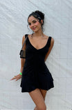 Niulatu Sheath V Neck Little Black Dress Short Formal Homecoming Dresses Middle School Short 21st Birthday Outfits Graduation Dress Mini Cocktail Dresses HZ1214