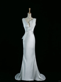 Pretty Wedding Dress Mermaid V Neck White Satin Long Vintage Wedding Dresses Bridal Gowns Brides Gown HZ1214