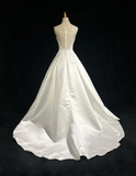 Vintage Wedding Dress A line V Neck White Satin Sleeveless Long Vintage Wedding Dresses Bridal Gowns Brides Gown HZ1214