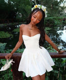 Cute A Line Sweetheart Sleeveless White Short Formal 8th Grade Homecoming Dresses Summer Middle School Hoco Dress Homecoming Outfits HZ1214