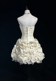 Vintage Ball Gown Sweetheart Taffeta White Sleeveless Mini Short Formal 8th Grade Homecoming Dresses Summer Middle School Hoco Dress Homecoming Outfits HZ1214