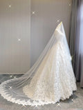 Extravagant Ball Gown Strapless White Lace Long Wedding Dresses Elegant Bridal Gowns HZ1214