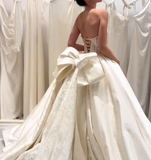 Ethereal Wedding Dress Ball Gown Strapless Lace Long White Wedding Dresses Bridal Gowns HZ1214