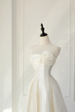 Timeless Bridal Gown A line Strapless Satin White Wedding Dresses Elegant Bridal Gowns HZ1214