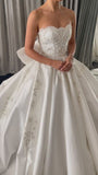 Princess Bridal Dress Ball Gown Strapless Sleeveless Satin White Appliques Wedding Dresses Pretty Bridal Gowns HZ1214