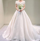 Timeless Bridal Gown Ball Gown Off The Shoulder White Long Pleated Organza Wedding Dresses Elegant Bridal Gowns HZ1214