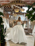Classic Bridal Gown Ball Gown Strapless Satin White Wedding Dresses Minimalist Bridal Gowns HZ1214