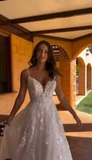 Classic Bridal Gown A Line Spaghetti Straps Lace White Wedding Dresses Minimalist Bridal Gowns HZ1214
