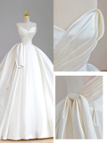 Pretty Wedding Dress Ball Gown Sweetheart Ivory Satin Wedding Dresses Bridal Gowns HZ1214
